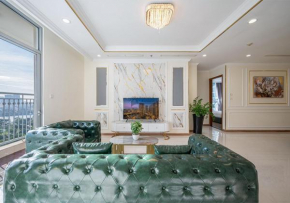 Landmark 81 Luxury Apartment & The Vinhomes Central Park Apartments - The Buildings Surrounding Landmark 81